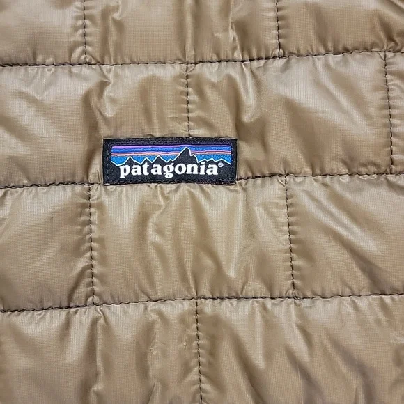 Patagonia Men's Nano Puff Vest - Small - Picture 7 of 12